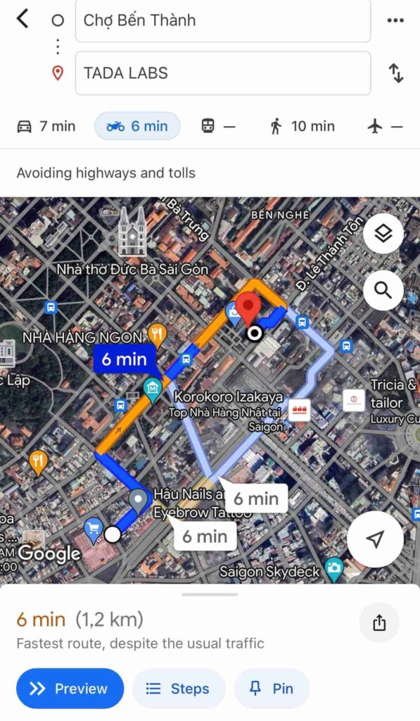 Tình hình giao thông được xem trên Google Maps